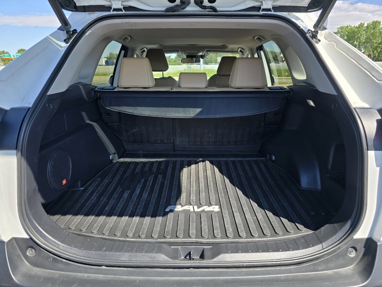 Certified 2023 Toyota RAV4 XLE Premium FWD image 18
