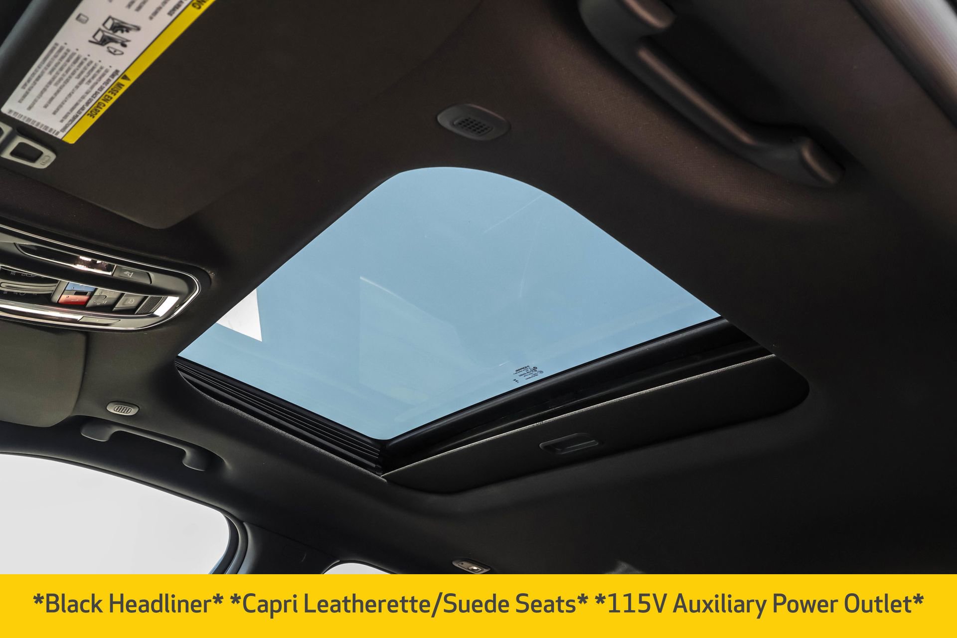 New 2025 Jeep Grand Cherokee Altitude image 7