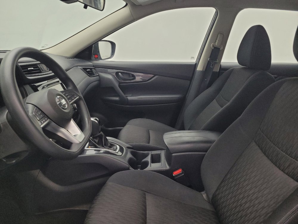 Used 2020 Nissan Rogue S FWD image 17
