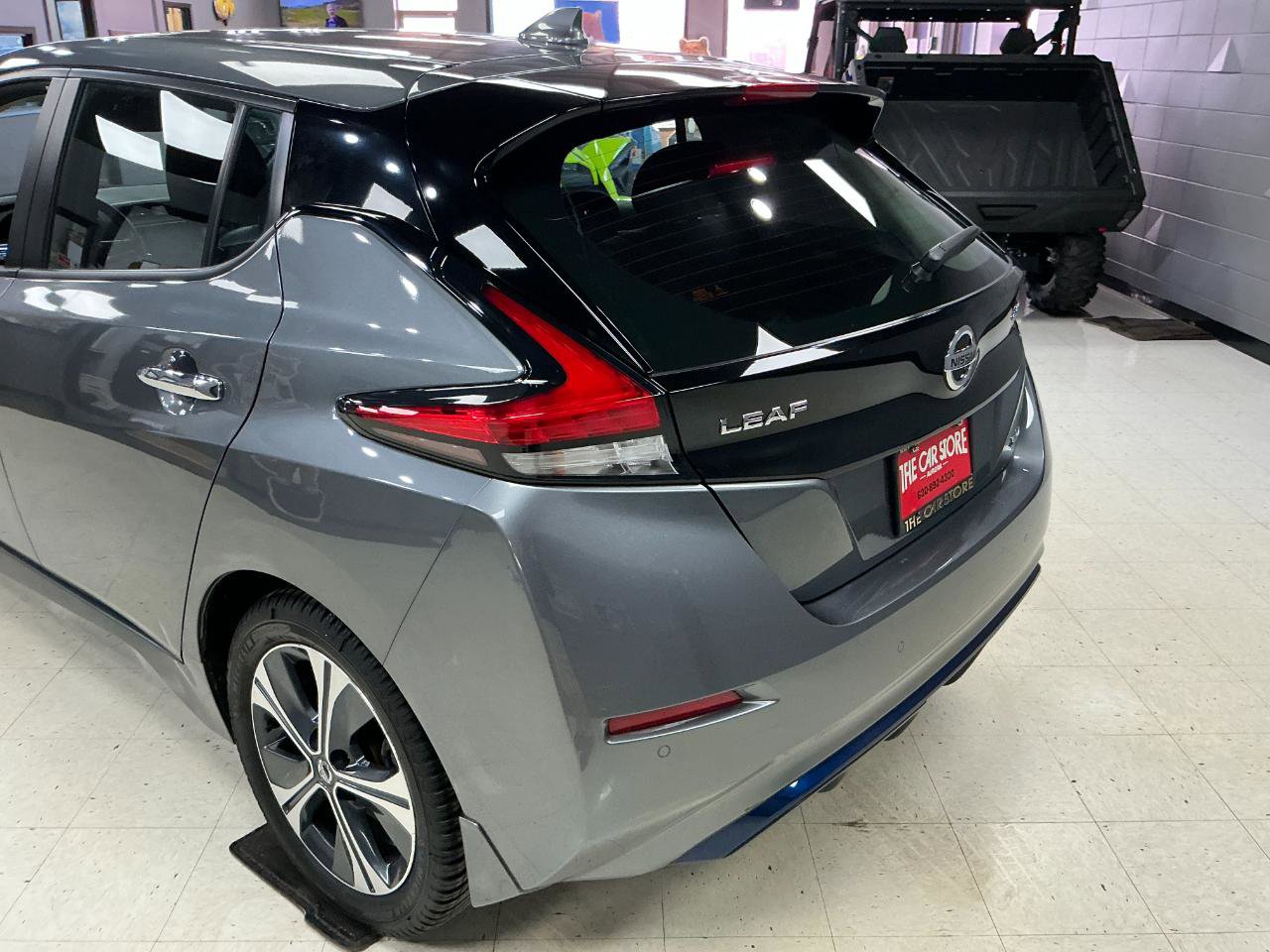 Used 2020 Nissan Leaf SV w/ SV Technology Package image 34