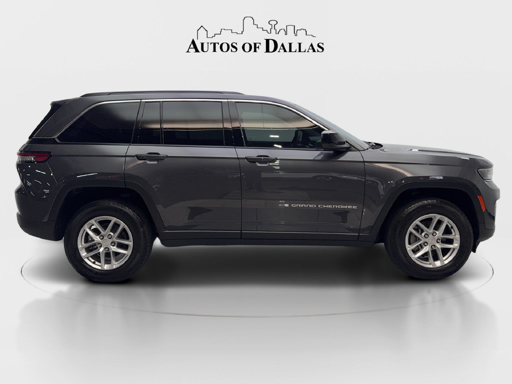 Used 2025 Jeep Grand Cherokee Laredo X AWD/4WD image 11