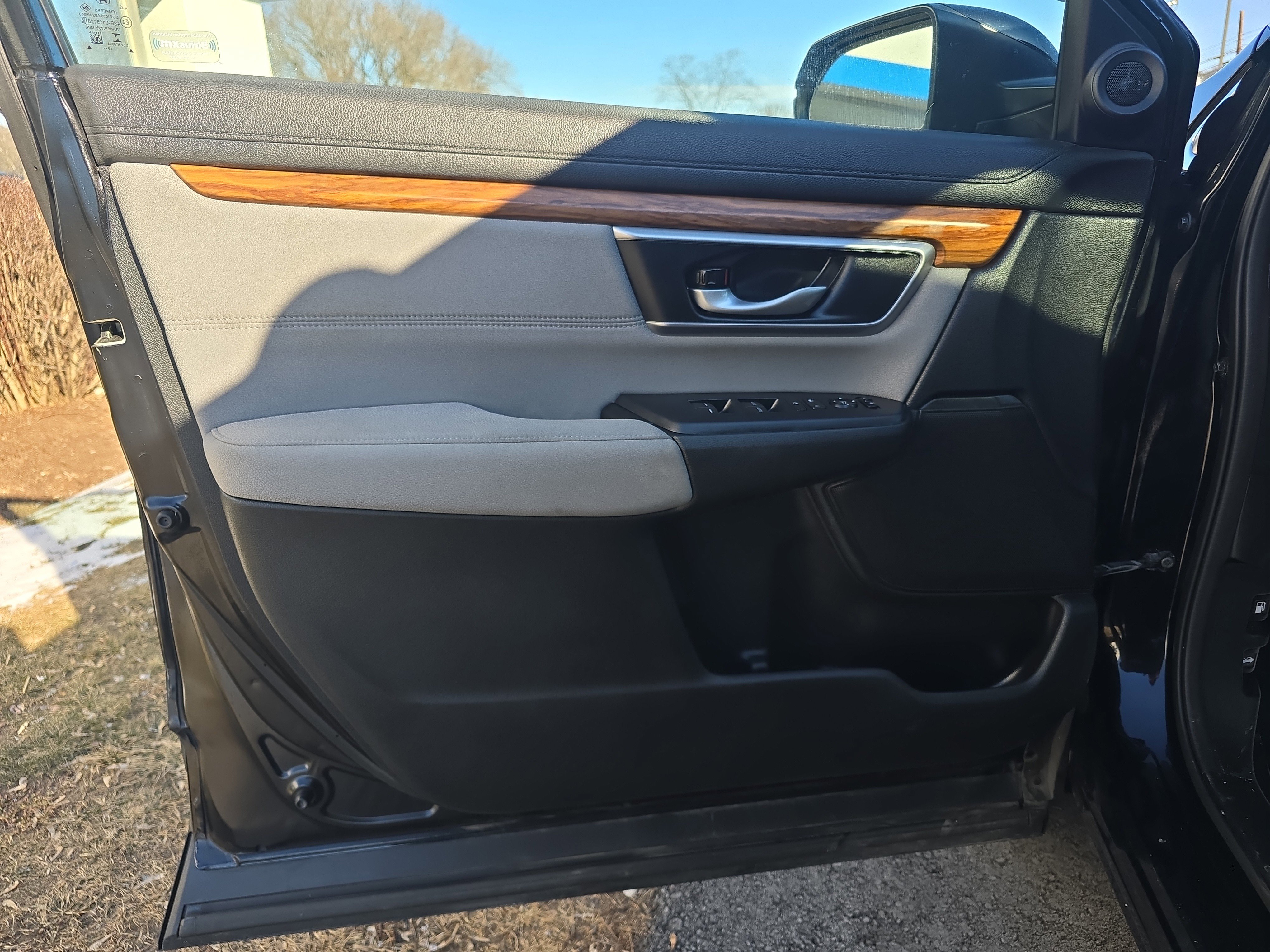 Used 2020 Honda CR-V EX image 17