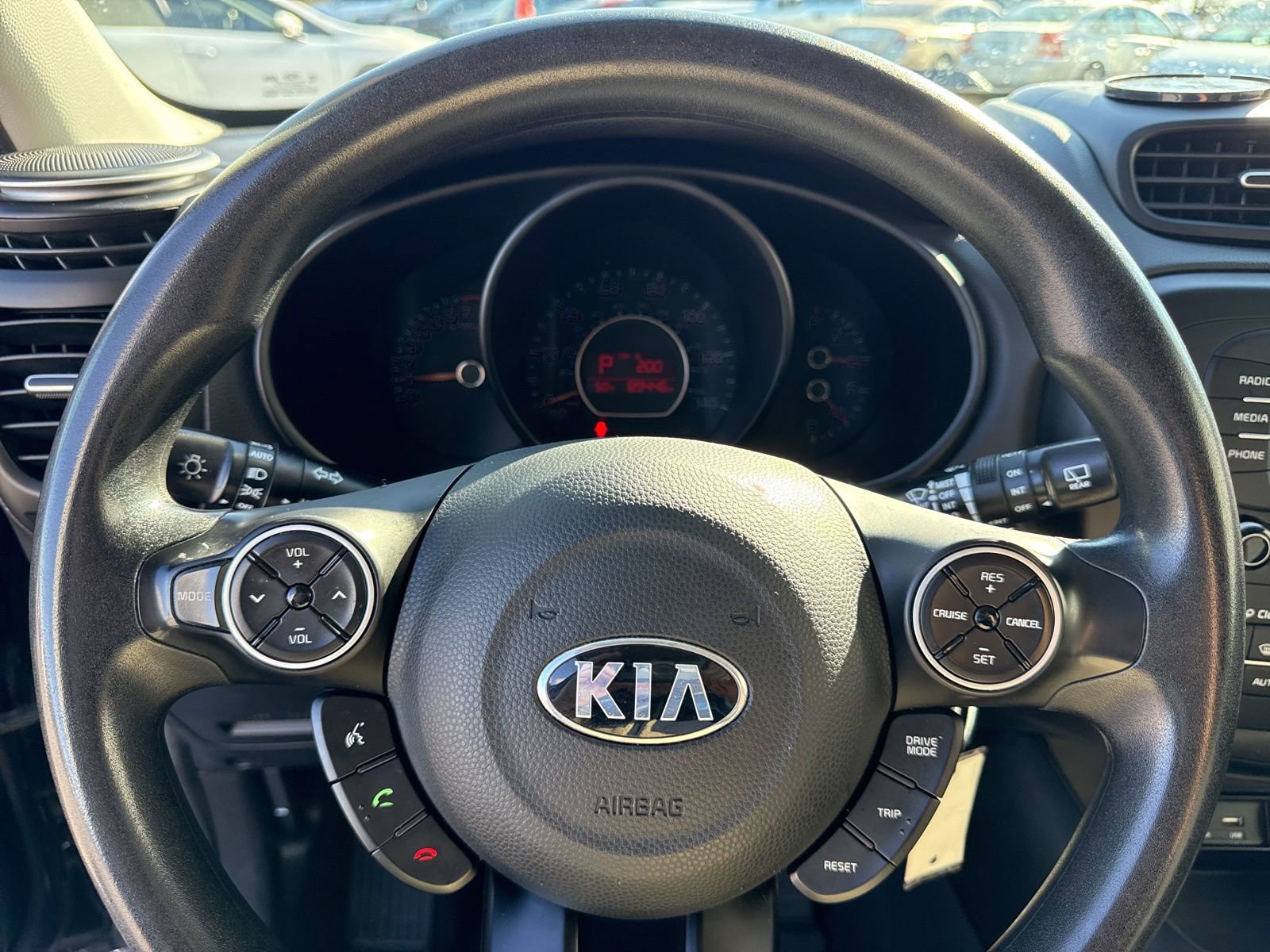 Used 2017 Kia Soul + image 27