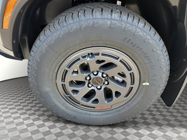 New 2026 Nissan Frontier PRO-4X w/ Pro-4x Convenience Package image 9