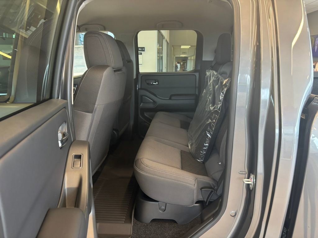 New 2026 Nissan Frontier SV w/ Tow Package image 23