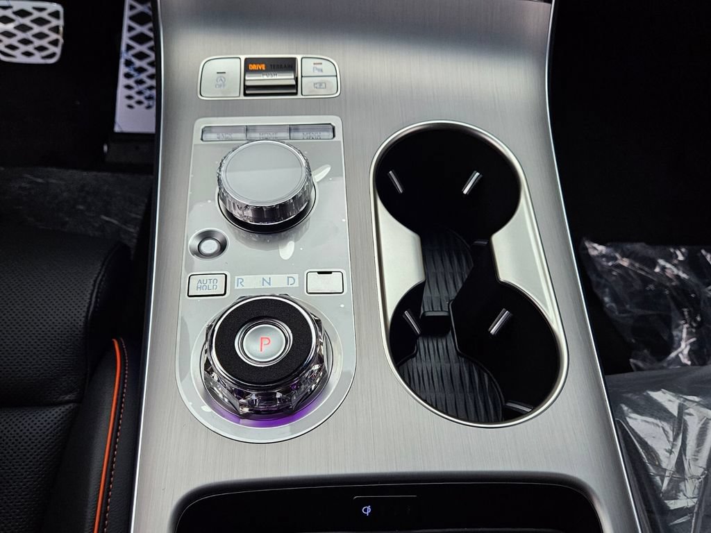 New 2026 Genesis GV70 3.5T Sport Advanced AWD/4WD image 18