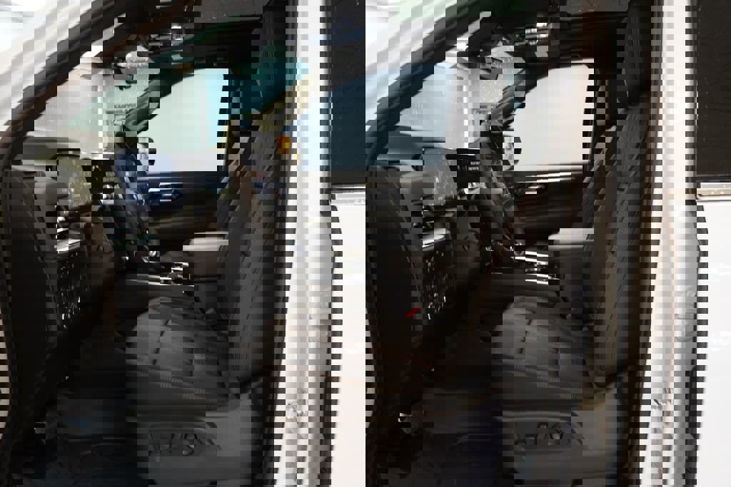 New 2026 Chevrolet Tahoe High Country image 5