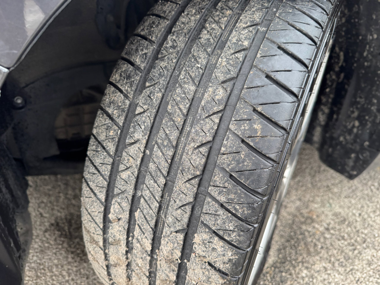 Used 2014 Toyota Avalon Limited image 43