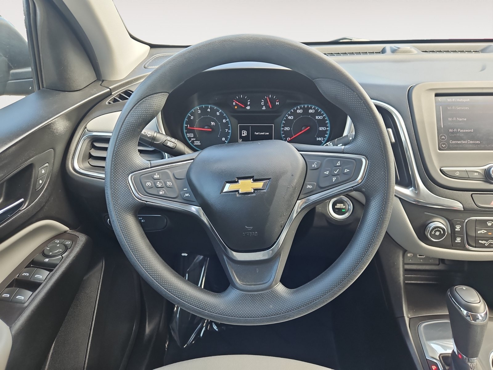 Used 2021 Chevrolet Equinox LS FWD image 12