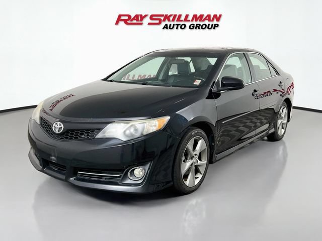 Used 2012 Toyota Camry SE FWD image 3