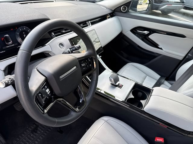 Used 2024 Land Rover Range Rover Evoque S AWD/4WD image 15
