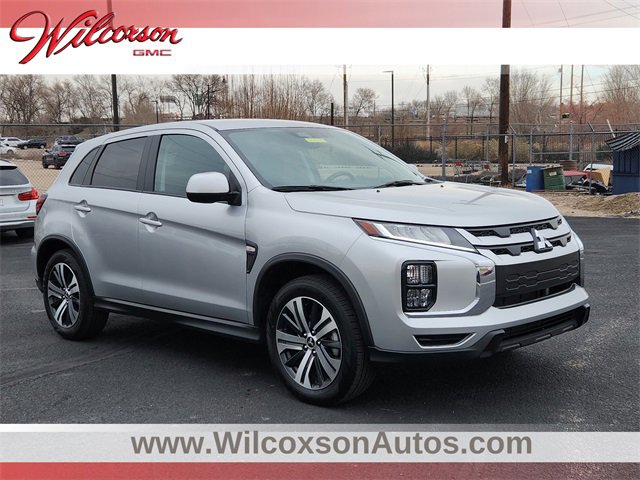 Used 2025 Mitsubishi Outlander Sport AWD image 1