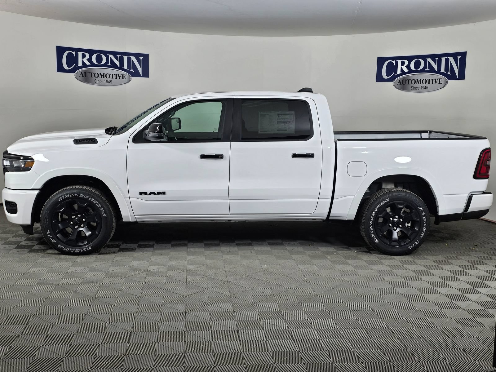 New 2026 RAM 1500 Big Horn AWD/4WD image 2