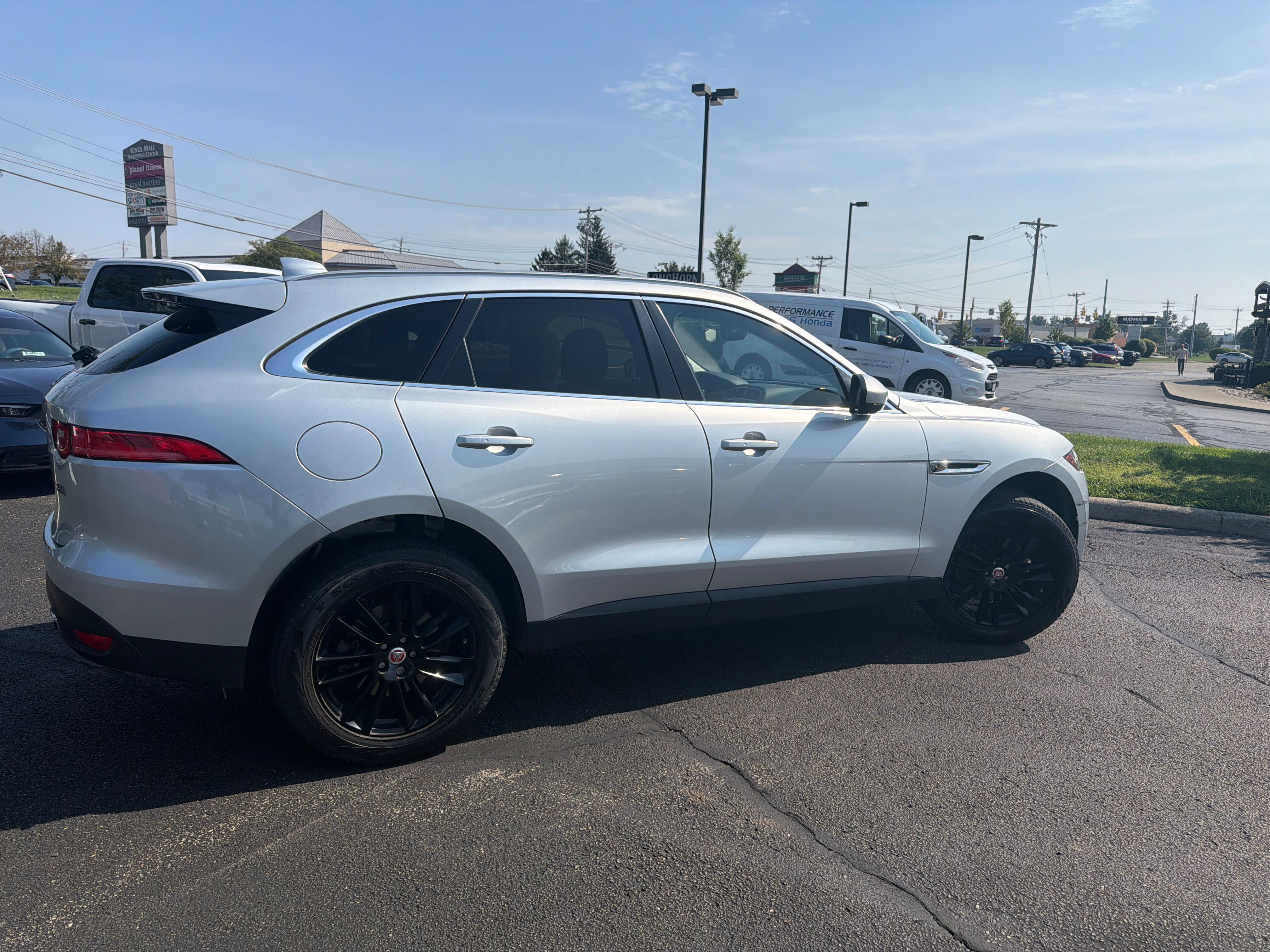 Used 2019 Jaguar F-PACE Prestige AWD/4WD image 19