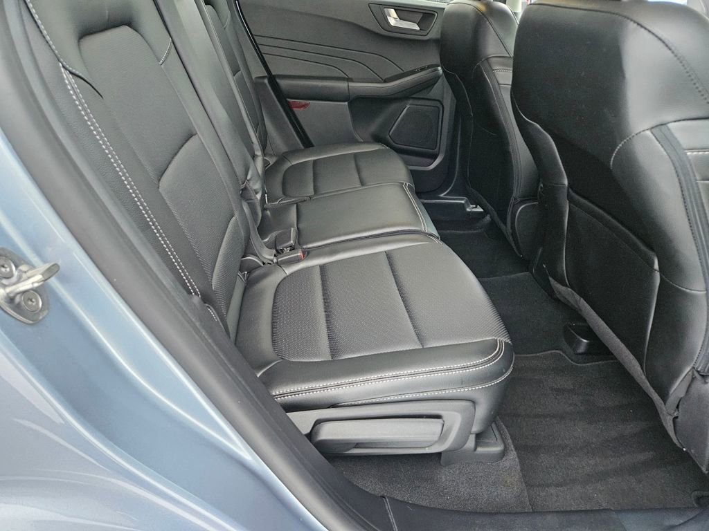 Used 2022 Ford Escape SEL image 26