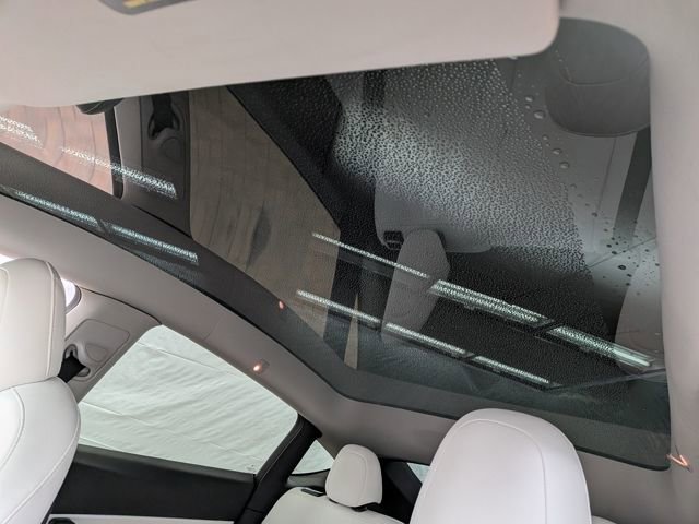 Used 2022 Tesla Model Y Performance image 15