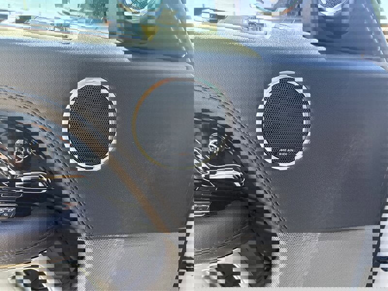 Used 2020 Land Rover Range Rover image 29