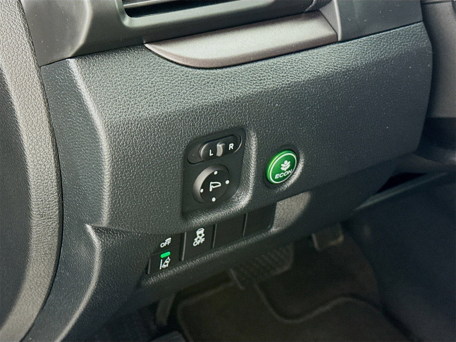 Used 2022 Honda Pilot Sport image 6