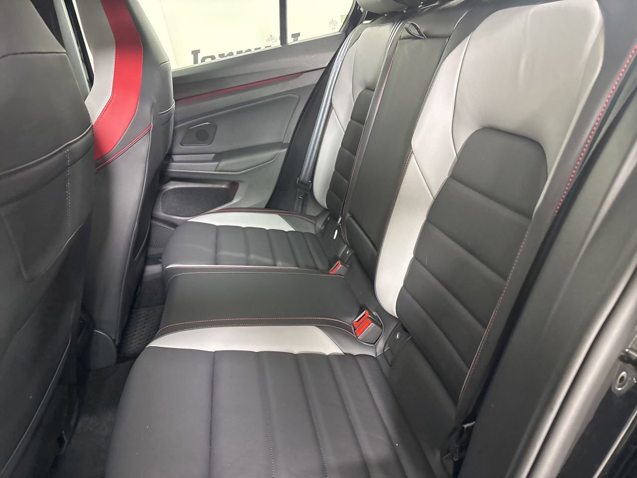 Used 2024 Volkswagen GTI Autobahn image 21