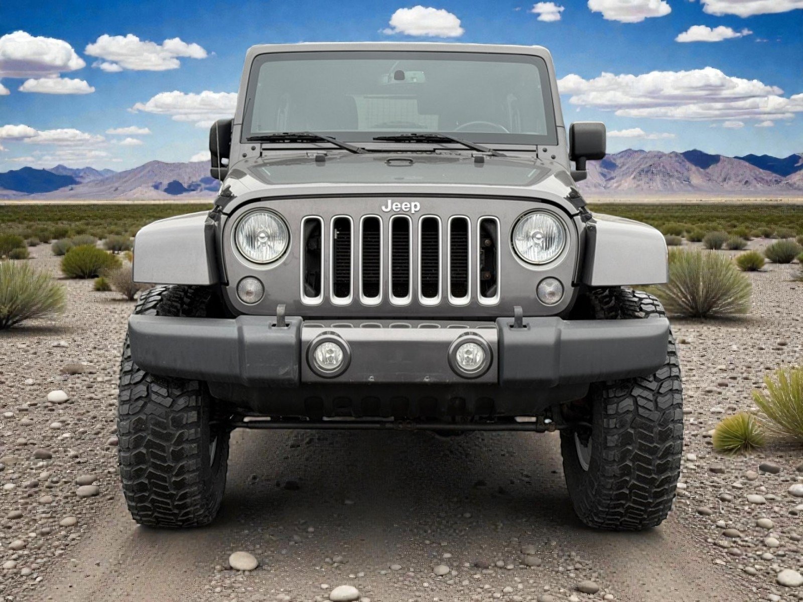 Used 2018 Jeep Wrangler Unlimited Sahara w/ Connectivity Group image 3