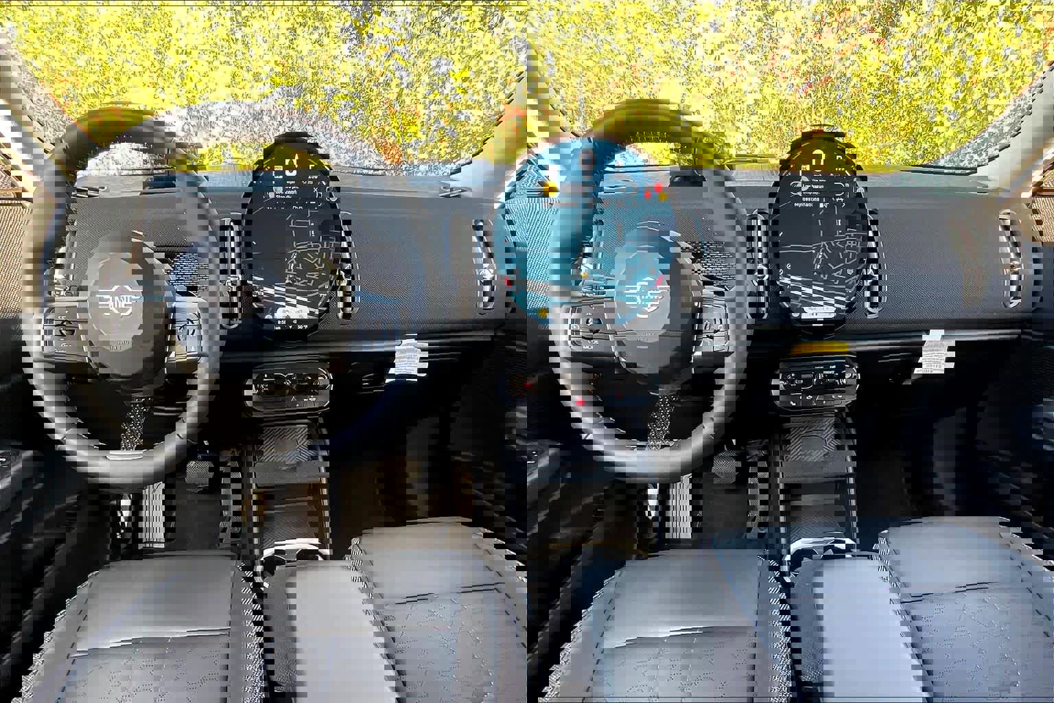 Certified 2025 MINI Cooper Countryman S w/ Comfort Package Max image 15