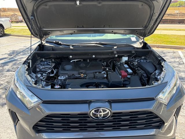 Certified 2023 Toyota RAV4 LE AWD/4WD image 20