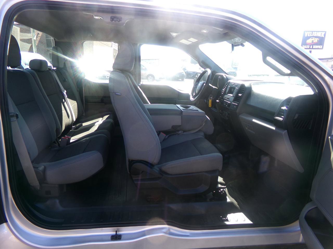 Used 2017 Ford F150 XL w/ Equipment Group 101A Mid RWD image 43