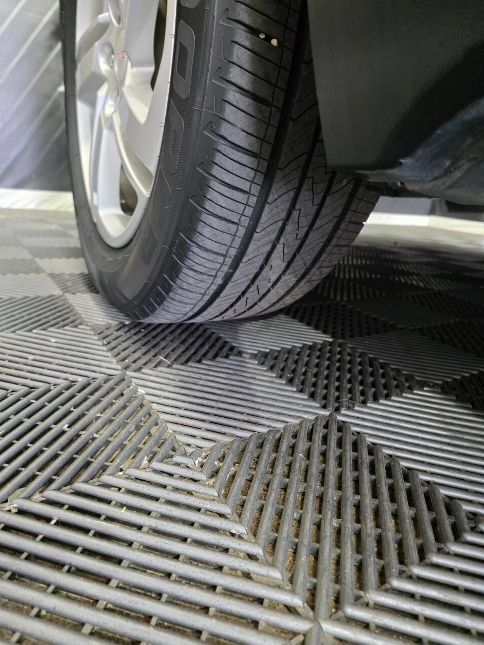 Used 2018 GMC Terrain SLE w/ Driver Convenience Package image 33