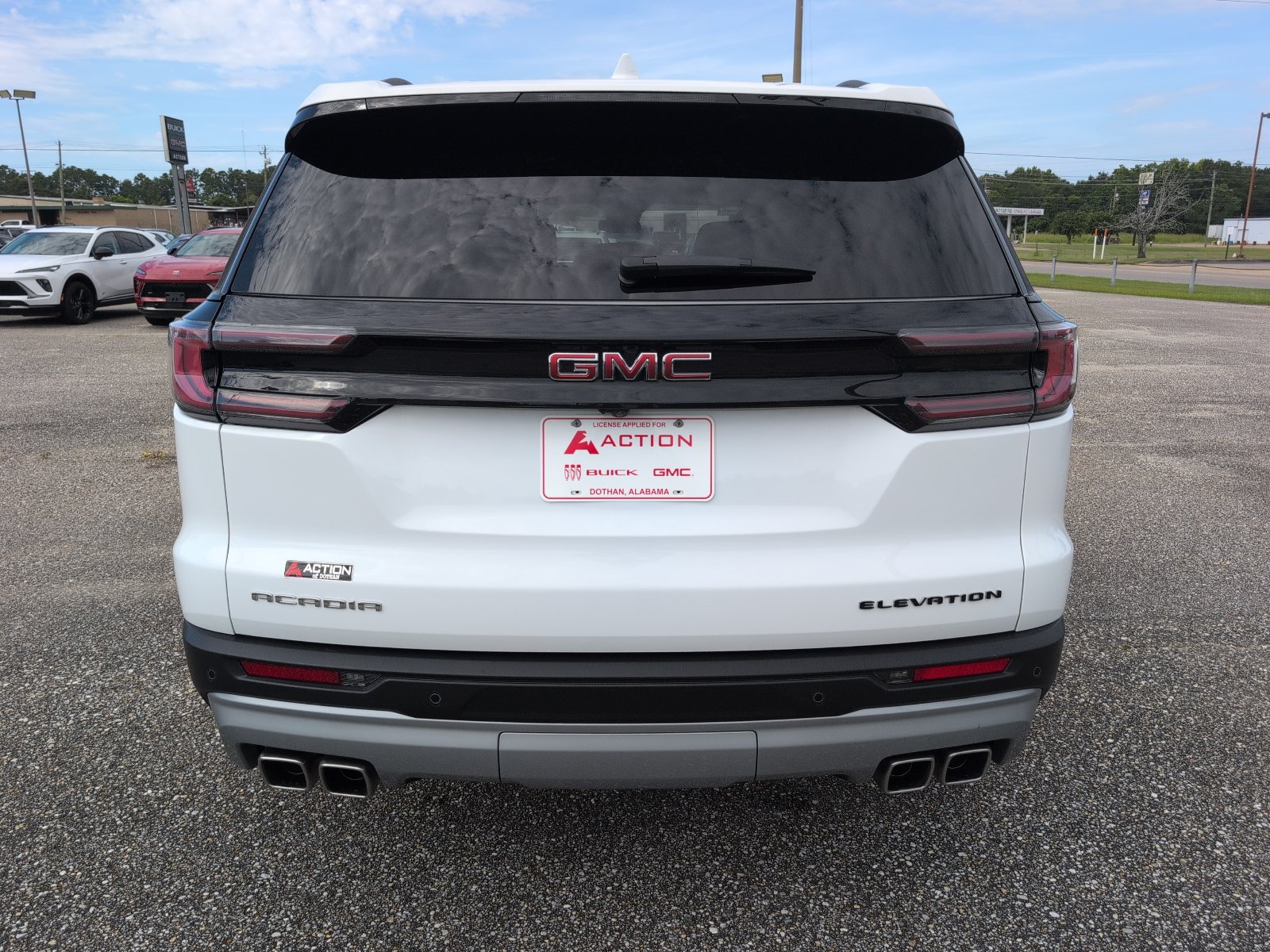Used 2025 GMC Acadia Elevation FWD image 3