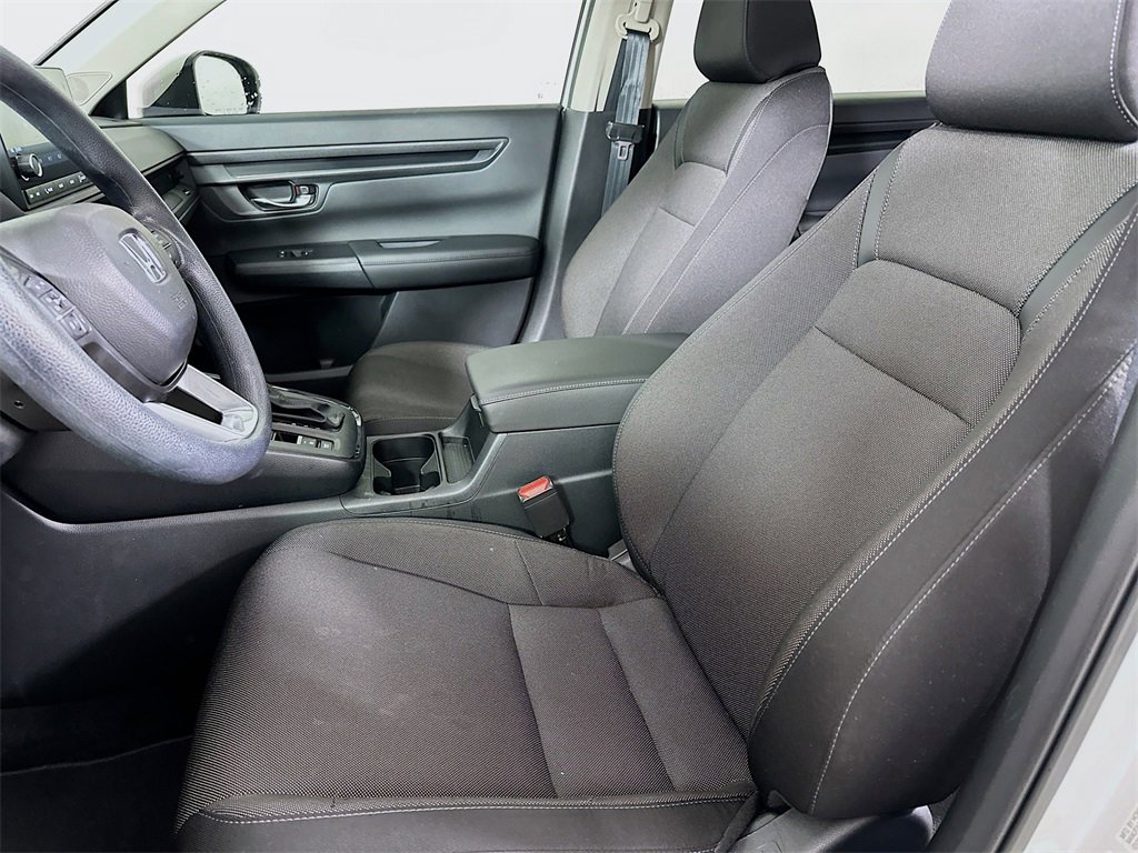 Certified 2025 Honda CR-V EX image 8