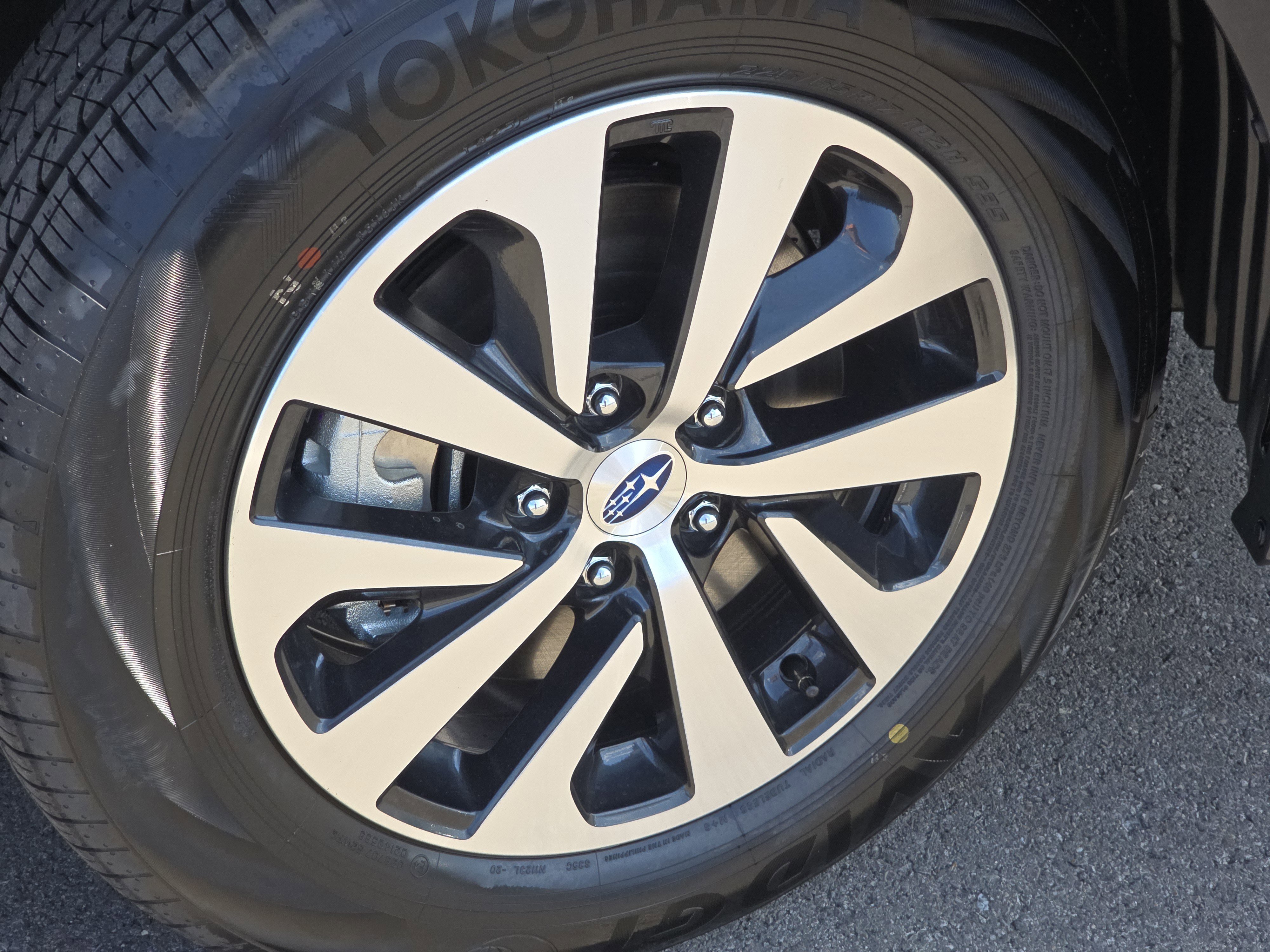 New 2025 Subaru Outback Premium image 13