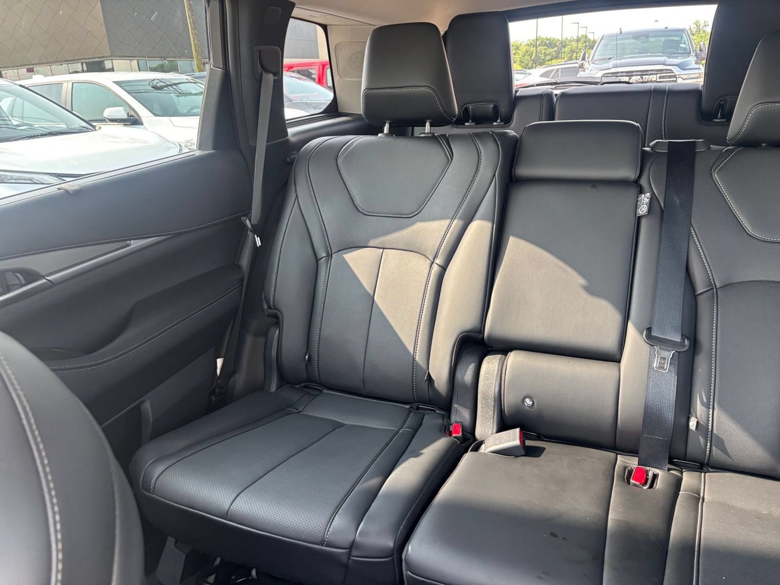 Used 2026 INFINITI QX60 Luxe AWD/4WD image 44