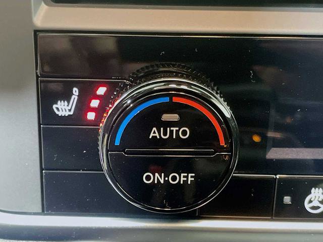 Certified 2026 Nissan Rogue SV w/ SV Premium Package image 19