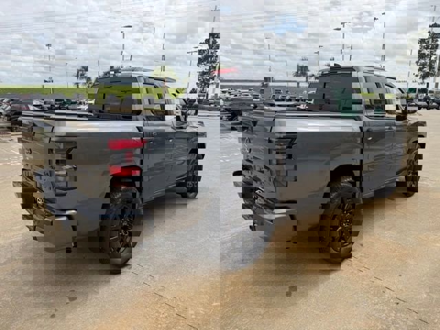 New 2026 Nissan Frontier SV image 5