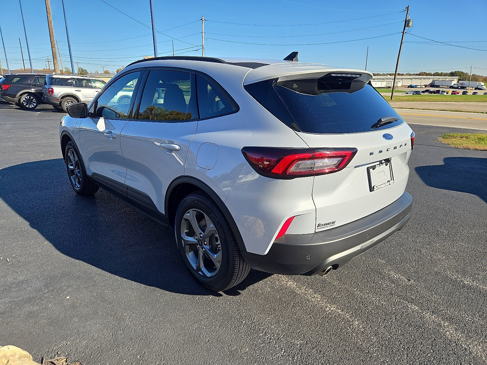 Certified 2025 Ford Escape ST-Line w/ Tech Pack #1 image 4