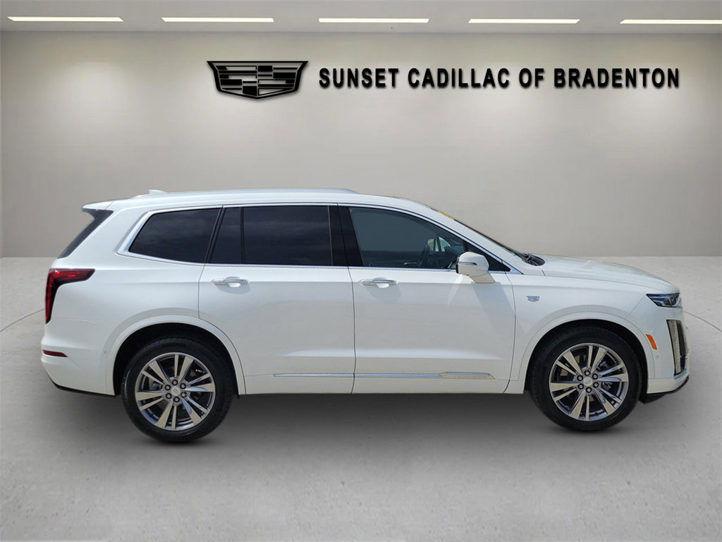 Certified 2025 Cadillac XT6 Premium Luxury w/ Platinum Package AWD/4WD image 3
