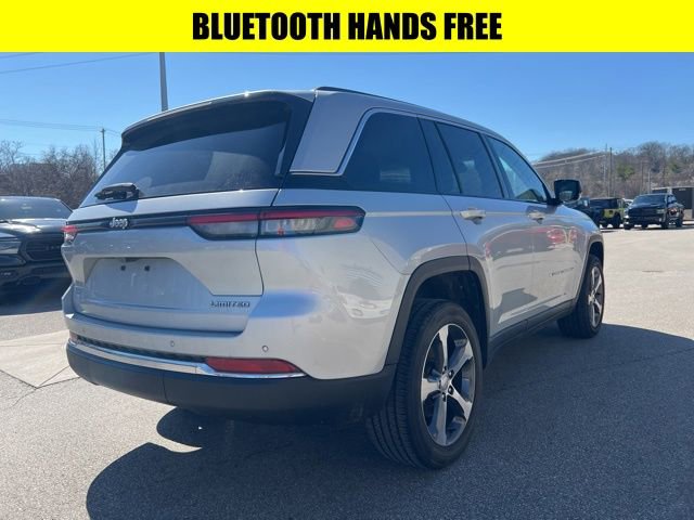 Used 2023 Jeep Grand Cherokee Limited image 3