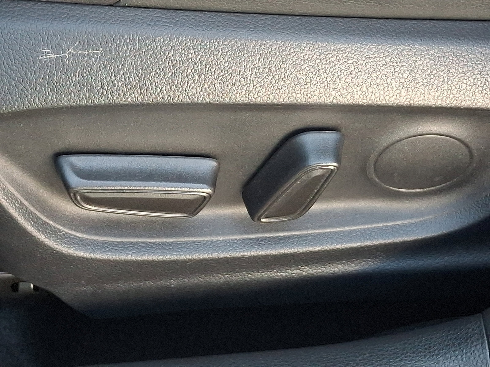 Used 2023 Toyota Corolla XSE w/ Carpet Mat Package (TMS) image 29