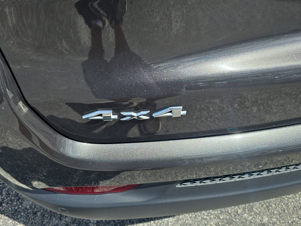 Used 2022 Jeep Compass Limited image 8