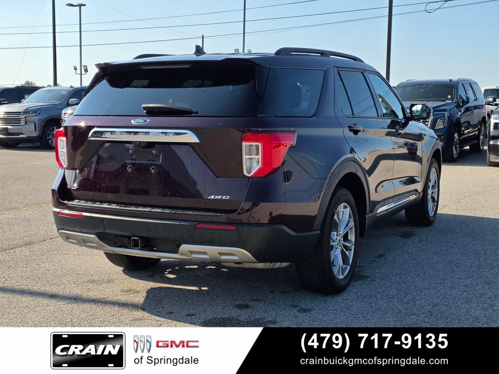 Used 2023 Ford Explorer XLT w/ Equipment Group 202A AWD/4WD image 8