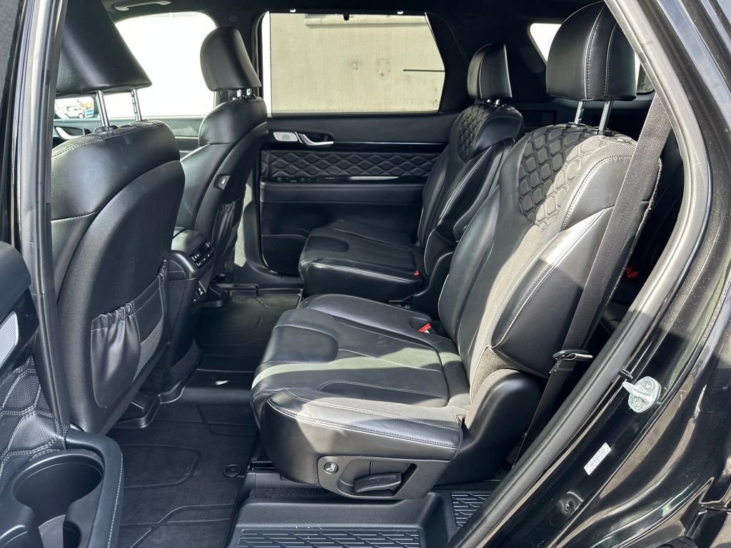 Used 2021 Hyundai Palisade Calligraphy image 16