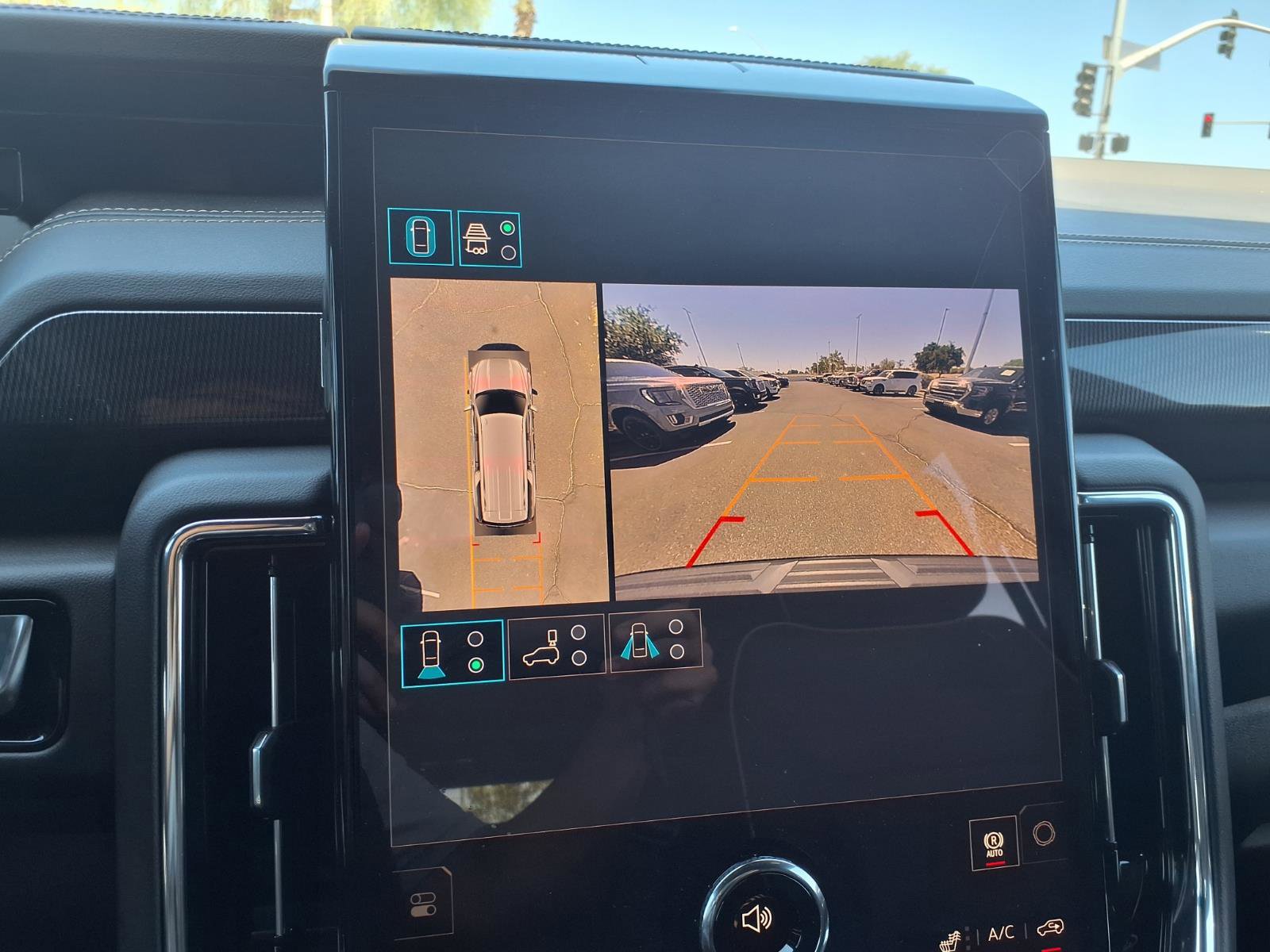 Certified 2026 GMC Yukon XL Elevation image 23