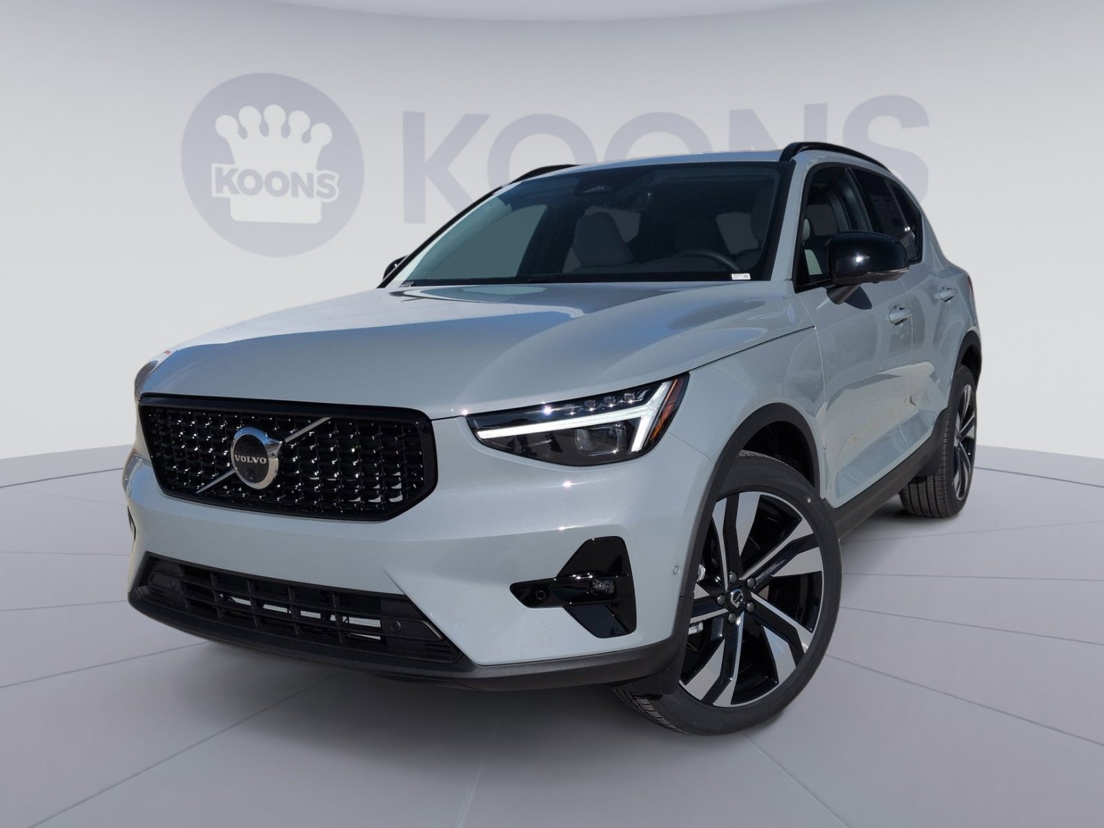 New 2026 Volvo XC40 B5 Ultra w/ Protection Package Premier image 1