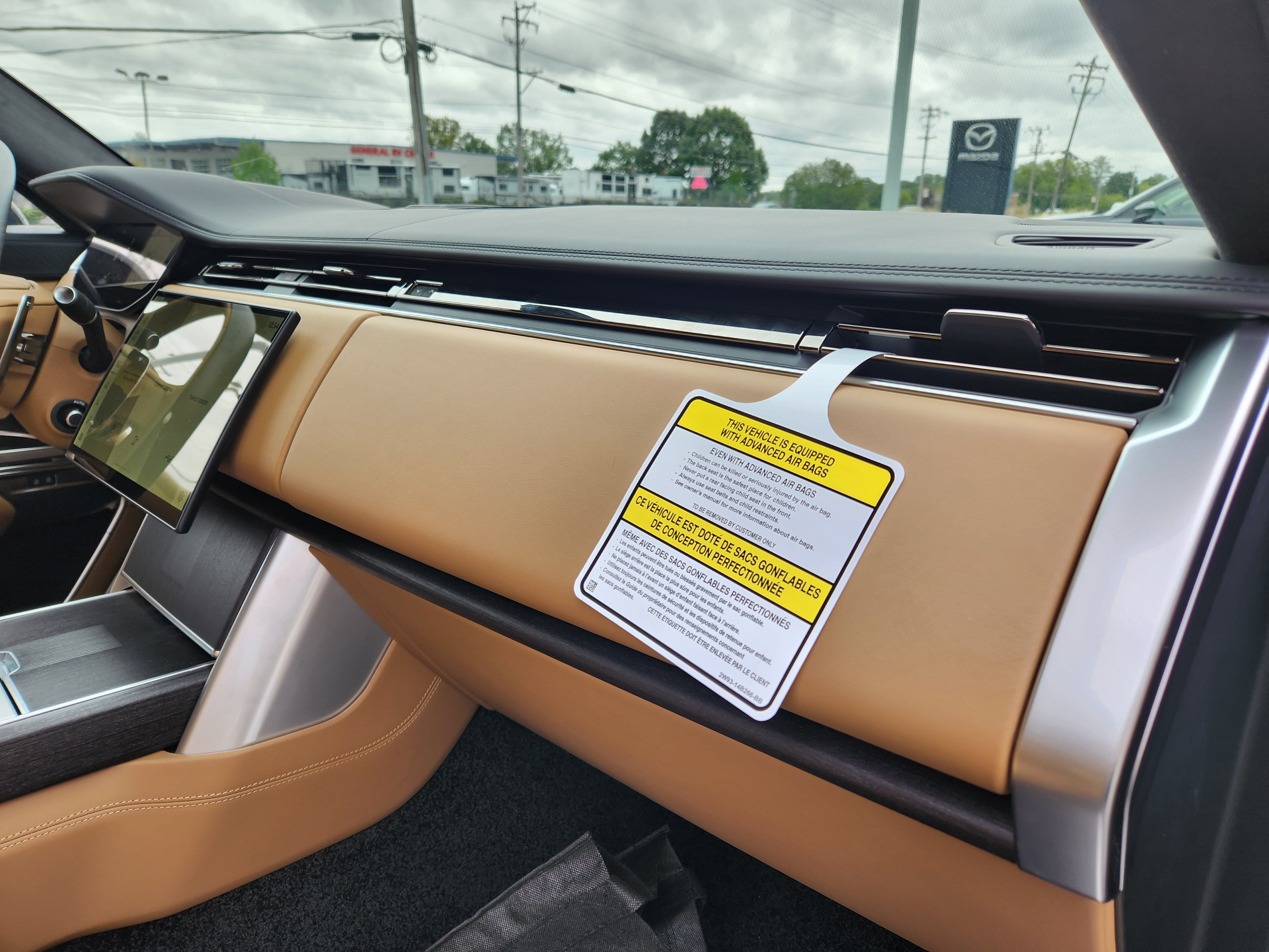 New 2027 Land Rover Range Rover Autobiography AWD/4WD image 13
