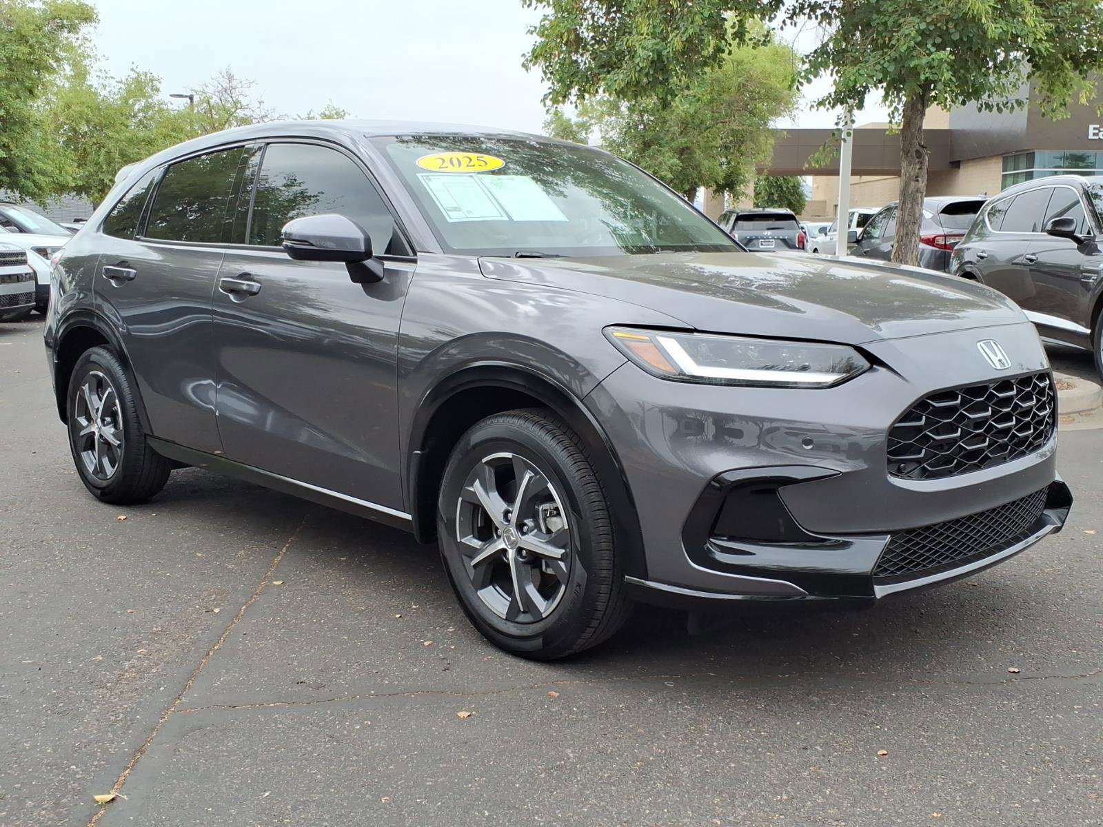 Used 2025 Honda HR-V EX-L image 7