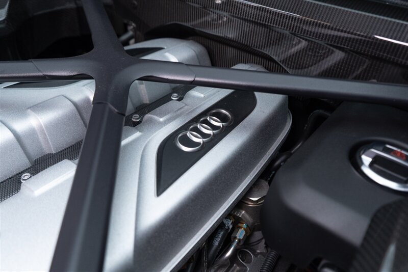 Used 2017 Audi R8 V10 plus AWD/4WD image 81