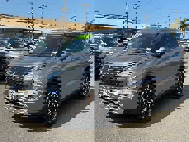 Used 2022 Mitsubishi Outlander SEL Black Edition