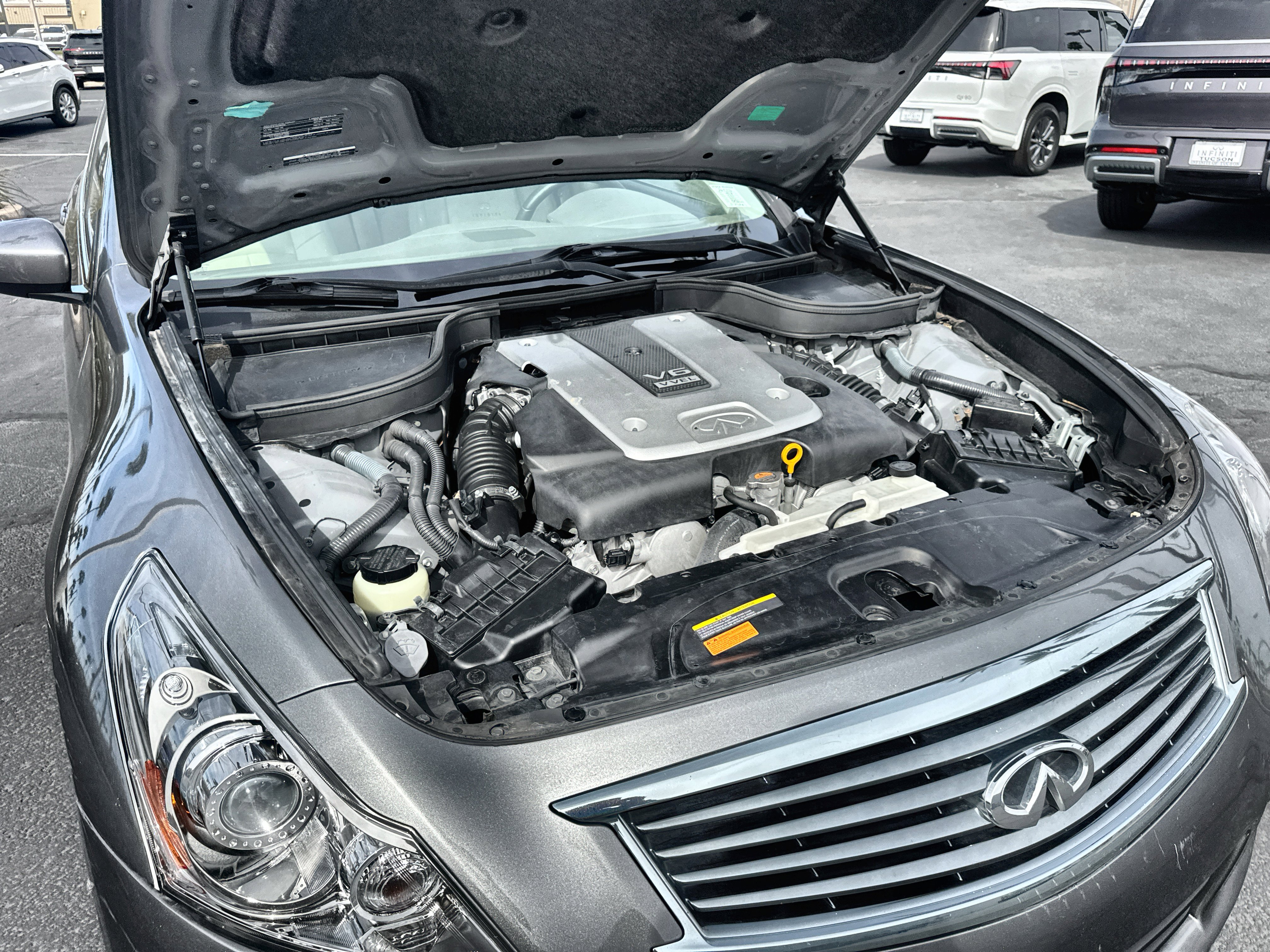 Used 2012 INFINITI G37 Journey w/ Premium Pkg image 31
