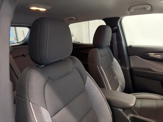 Used 2025 Chevrolet TrailBlazer LT w/ Convenience Package image 37