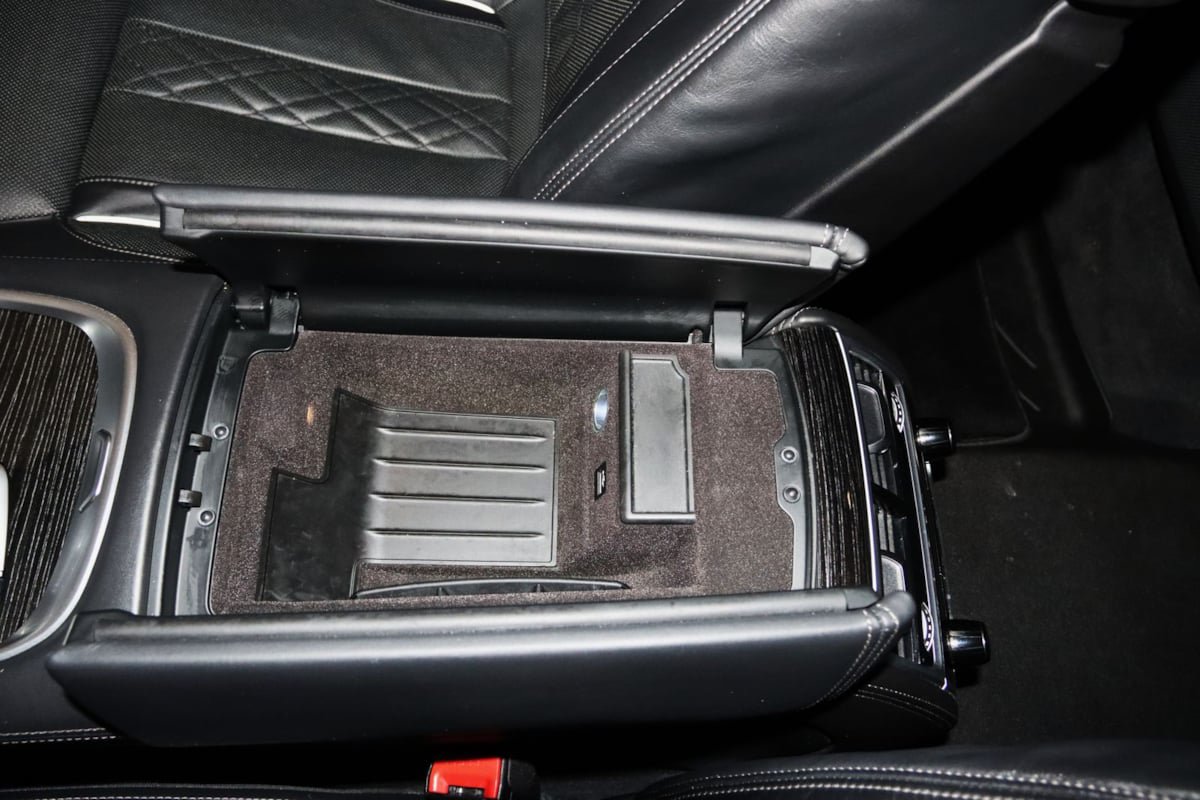 Used 2019 BMW 750i RWD image 52